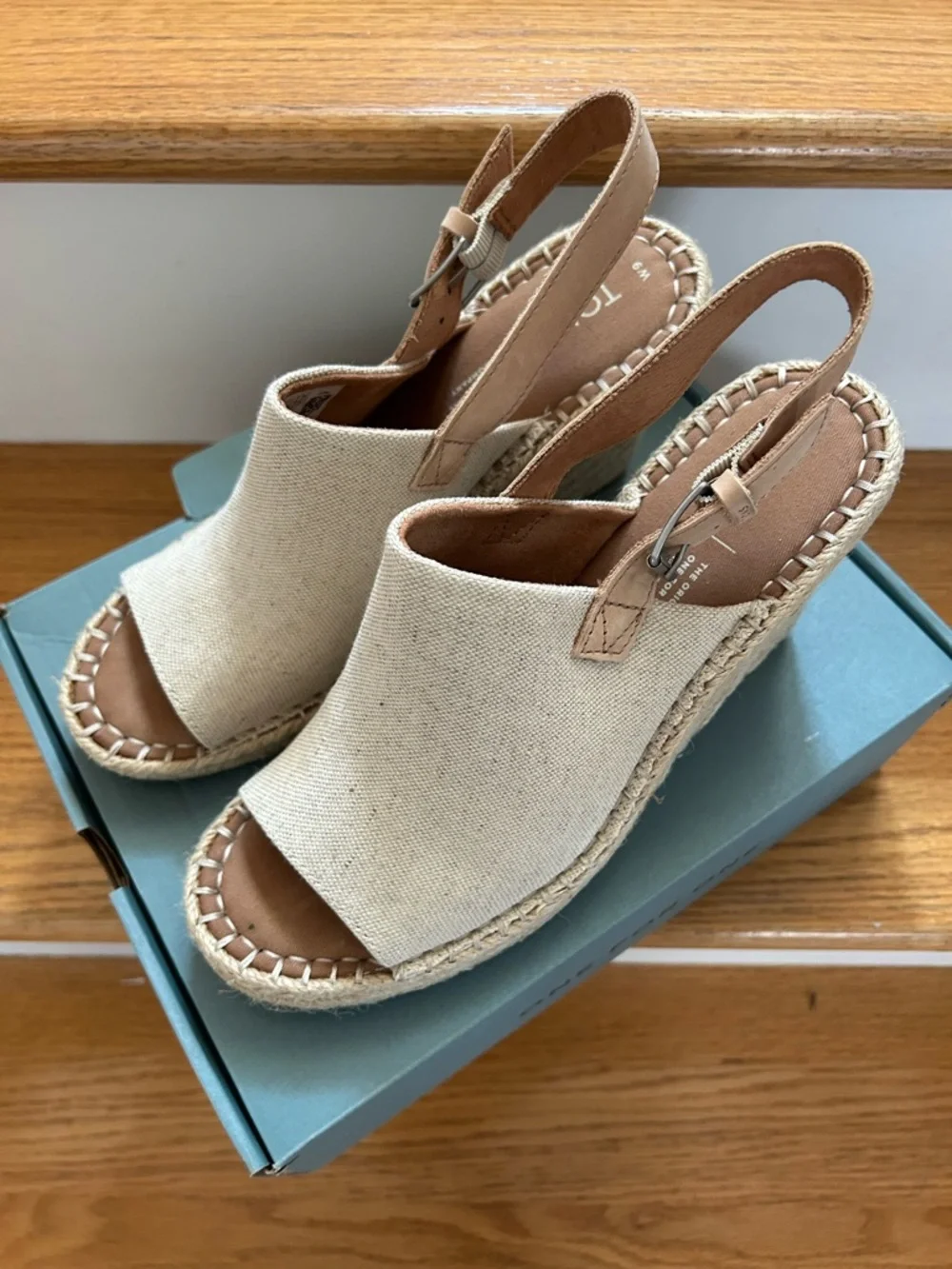 TOMS Monica Espadrille Wedge Sandal in Natural in Box - Picture 3 of 9